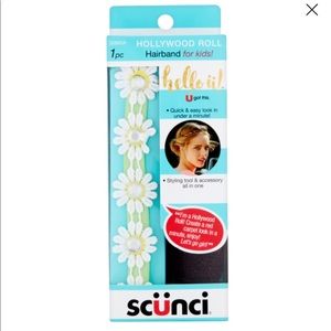 Scunci Hollywood Roll Hairband for Kids Brand New